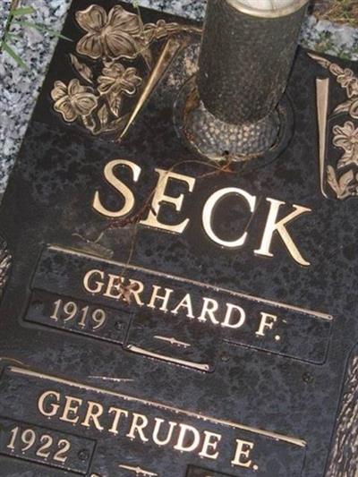 Gertrude E Seck on Sysoon