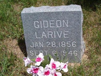 Gideon Donat Larive on Sysoon