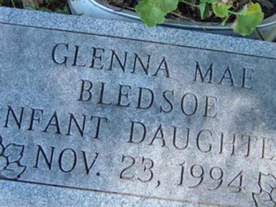Glenna Mae Bledsoe on Sysoon