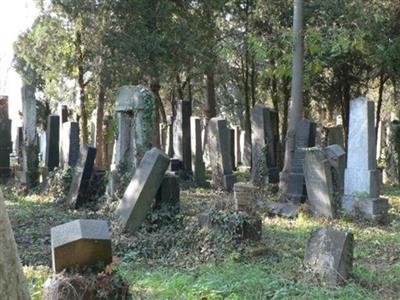 Grinzinger Friedhof on Sysoon