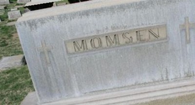 Gus Peter Momsen on Sysoon