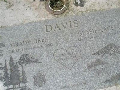 Gussie Lacey Davis on Sysoon