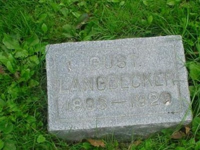 Gust Langbecker on Sysoon
