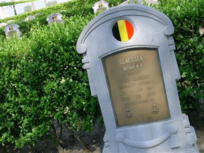 Gustaaf M. J. Claessen on Sysoon