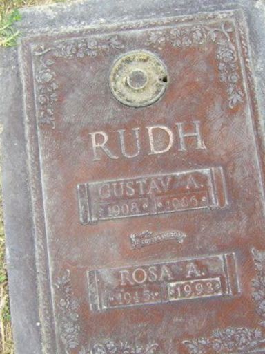 Gustav A Rudh on Sysoon