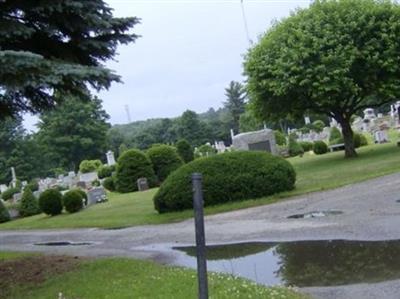 Hallowell Village Cemetery on Sysoon