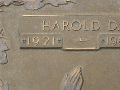 Harold Dunlap Hester on Sysoon