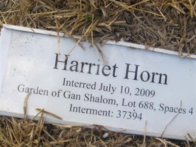 Harriet Horn on Sysoon