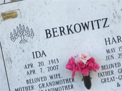 Harry Berkowitz on Sysoon