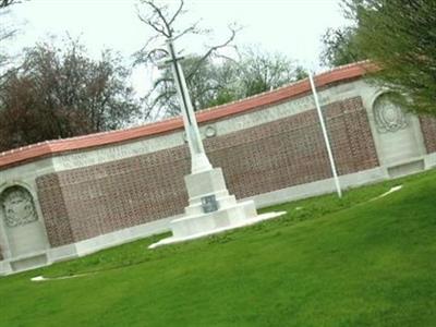 Hazebrouck Communal Cemetery on Sysoon