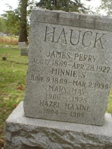 Hazel Maxine Hauck on Sysoon
