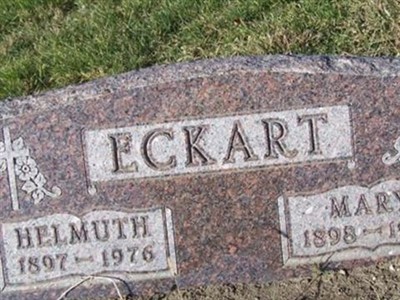 Helmuth Eckart on Sysoon
