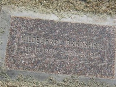 Hildegarde Bradshaw on Sysoon