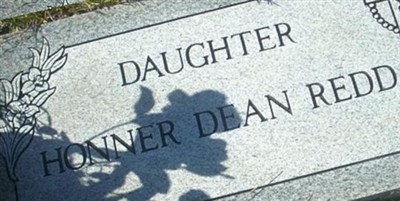 Honner Dean Redd on Sysoon