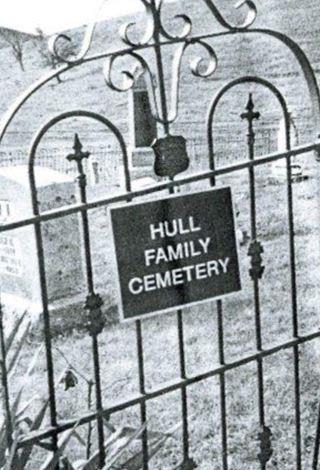 Hull Family Cemetery on Sysoon