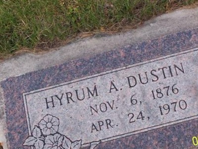 Hyrum A Dustin on Sysoon