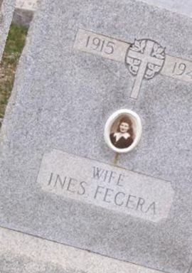 Ines Fecera on Sysoon