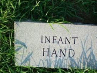 Infant Hand on Sysoon