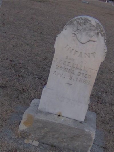 Infant Son Elliot on Sysoon