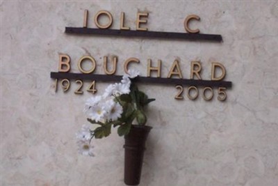Iola C Bouchard on Sysoon