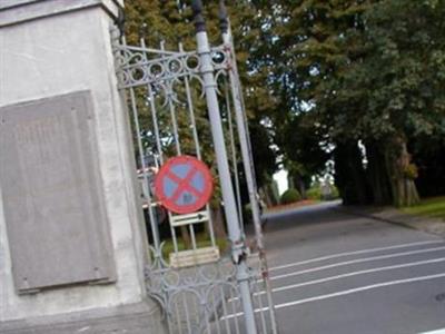 Ixelles Cemetery on Sysoon