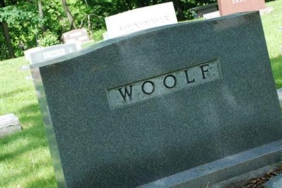 Jack E Woolf on Sysoon