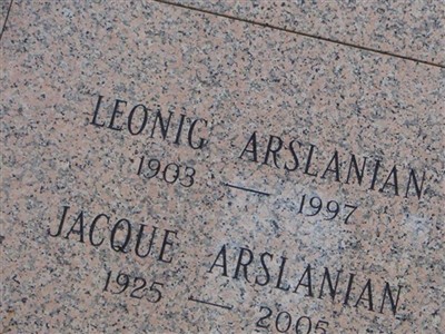 Jacque Arslanian on Sysoon