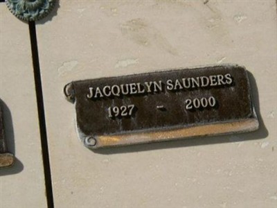 Jacquelyn Saunders on Sysoon