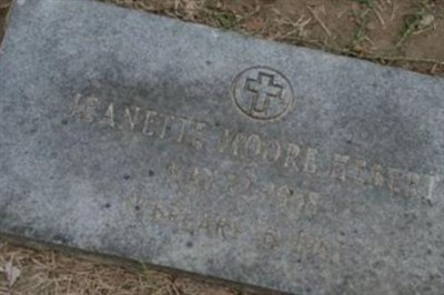 Jeanette Moore Hebert on Sysoon