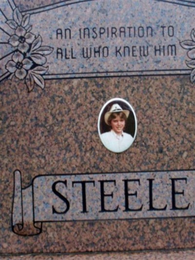 Jeffery L Steele on Sysoon