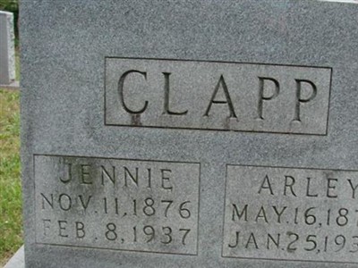 Jennie Clapp on Sysoon