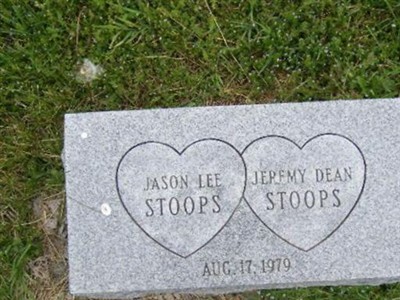 Jeremy Dean Stoops on Sysoon