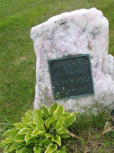 John A. Boyle on Sysoon