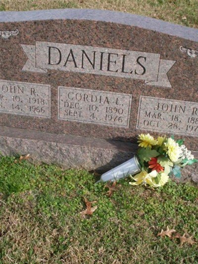 John R Daniels on Sysoon