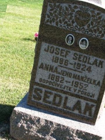 Josef Sedlak on Sysoon