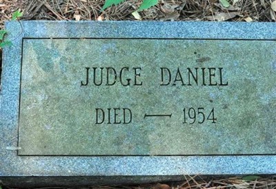 Judge Daniel on Sysoon