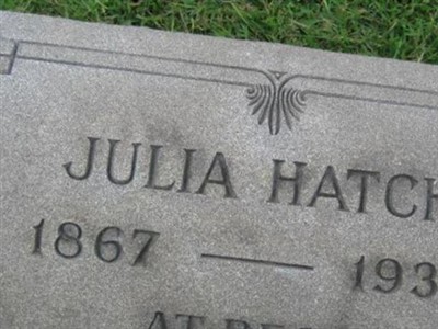 Julia Hatch on Sysoon
