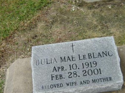 Julia Mae LeBlanc on Sysoon