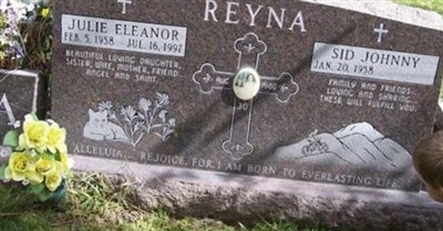 Julie Eleanor Reyna on Sysoon