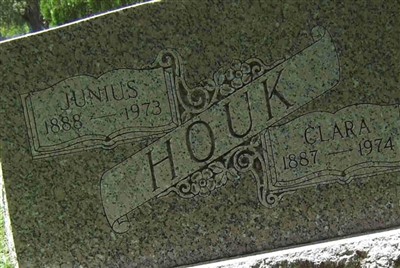 Junius Houk on Sysoon