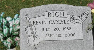 Kevin Carlyle Rich on Sysoon