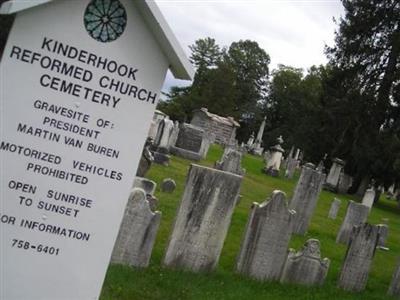 Kinderhook Cemetery on Sysoon