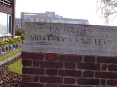 La Brique Military Cemetery #02 on Sysoon