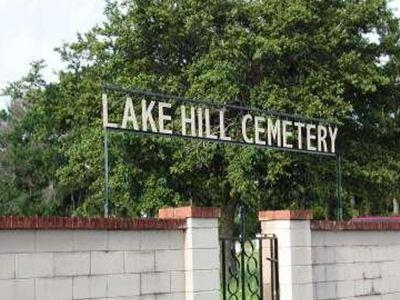 Lake Hill Cemetery on Sysoon