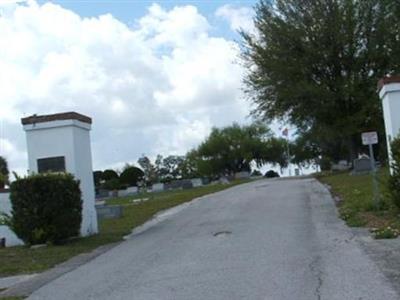 Lake Wales Cemetery on Sysoon