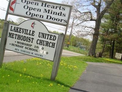 Lakeville Cemetery on Sysoon