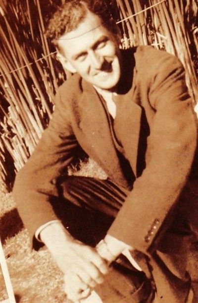 Langdon Cornwall Smith on Sysoon