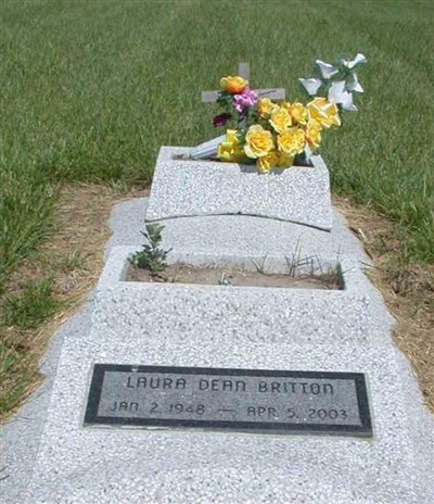 Laura Dean Britton on Sysoon