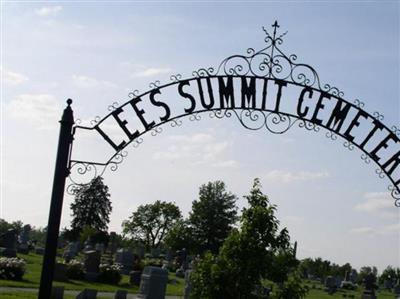 Lee's Summit Historical Cemetery on Sysoon