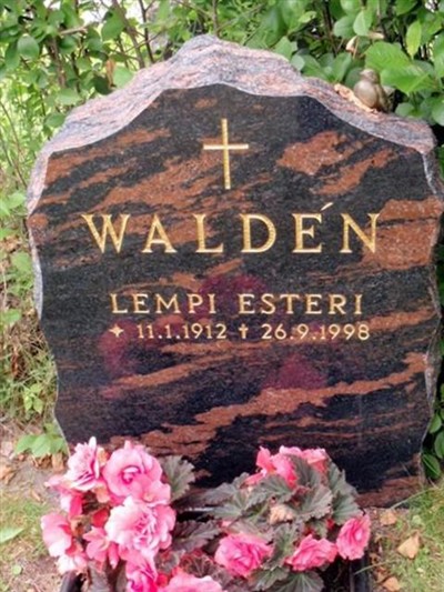 Lempi Esteri Wald?n on Sysoon